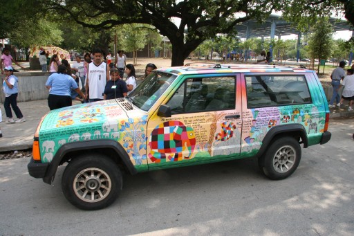 ArtCarFridayl2005 023 